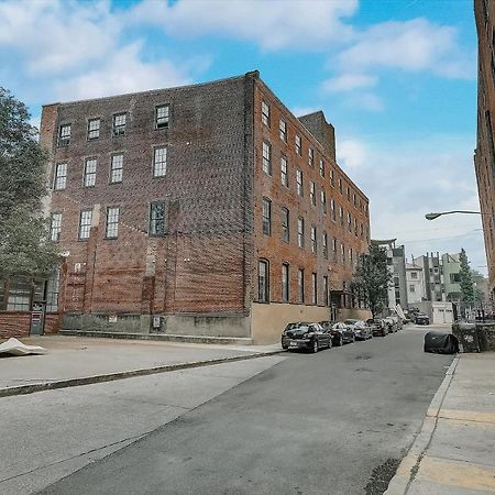 Frontdesk I Carriage Wheel Lofts Apts Philadelphiaアパートメント エクステリア 写真