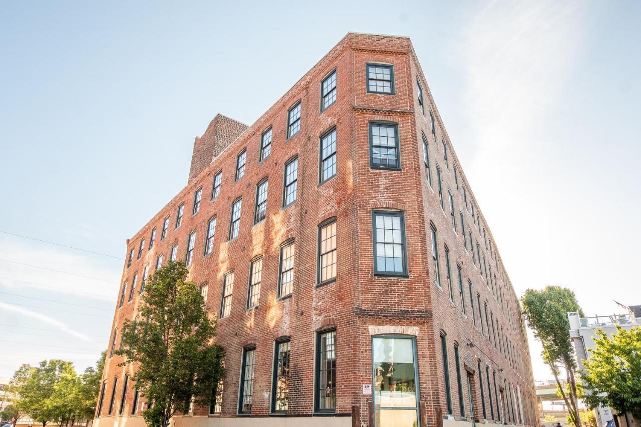 Frontdesk I Carriage Wheel Lofts Apts Philadelphiaアパートメント エクステリア 写真