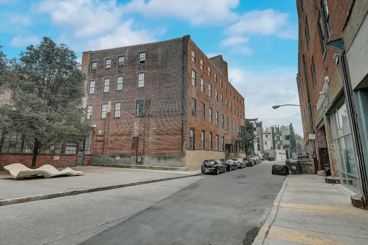 Frontdesk I Carriage Wheel Lofts Apts Philadelphiaアパートメント エクステリア 写真